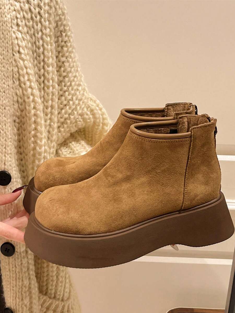 2024秋冬新款厚底休闲百搭平底时尚英伦风女式踝靴，复古绒面软底 - 黃色 - 查看 1