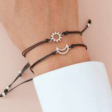 Goodwaro 2 piezas Pulseras de pareja hechas a mano de metal con diseño creativo de sol y luna, adecuadas para novias, amigas y hermanas, viene con empaque de tarjeta, apropiadas para uso diario de mujer