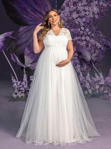 Faeriesty Dressalisa Plus-Size Elegant V-Neck Lace-Paneled Maternity Gown With Tulle A-Line Skirt – Baby Shower Dress For Special Occasions | Perfect For Wedding Guest Attire, Christening Ceremonies, Bridal Showers, Formal Luncheons & Maternity Portraits - White - View 6