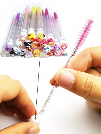 LAUKISS 10/50 pièces Brosses à cils réutilisables avec tube, baguettes à cils, brosses à sourcils remplaçables, brosses à cils anti-poussière avec base en perle de dessin animé