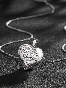 Customized Couples Jewelry Stainless Steel Silver & Gold Tone Openable Heart-Shaped Rose Patterned Photo Frame Necklace For Women,Gold,Stylish,Colorful,Vintage,Unisex,Hipster,Simple,Casual,Custom,Personalized,Unique,Ideal Gifts For Him,Ideal Gifts For Her,Her,Boyfriend,Girlfriend,Dad,Mom,Family,Friends,For Anniversaries,For Birthdays,For Graduation,For Prom,For Party,Jewelry Women