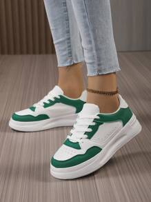 Nuove scarpe sportive casual con lacci verdi da donna, con punta rotonda, basse e traspiranti, stile campus, sneaker sportive di moda, leggere e versatili