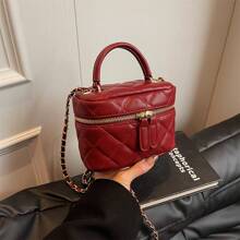 Women's Embroidery Chain Strap Handbag & Crossbody Bag