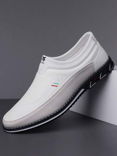 冬季新款休闲皮鞋，时尚百搭男士商务正装鞋，简约透气一脚蹬乐福鞋婚礼配饰