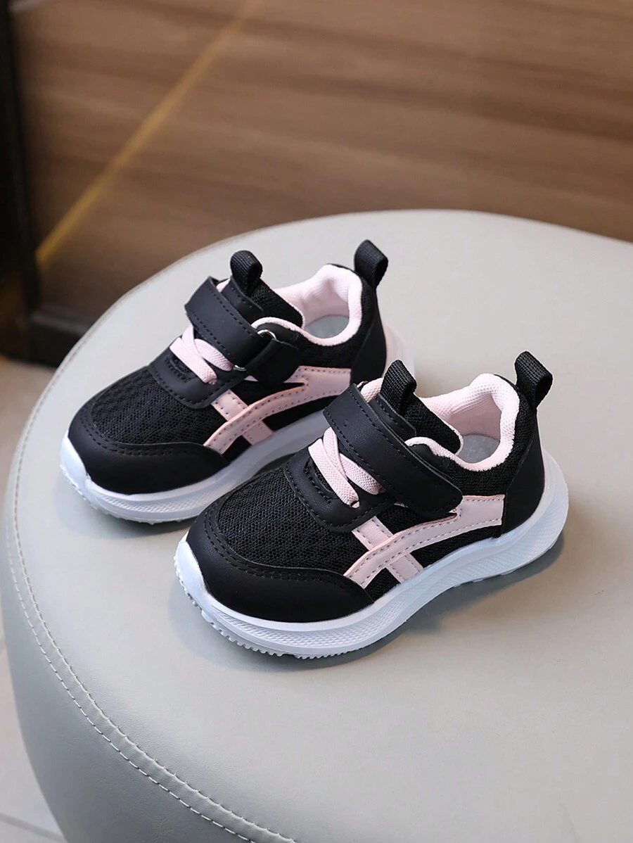 1 paire de chaussures de sport d'extérieur décontracté, légères, respirantes, antidérapantes à boucle et à scratch, confortables et tendance, convenant à toutes les saisons