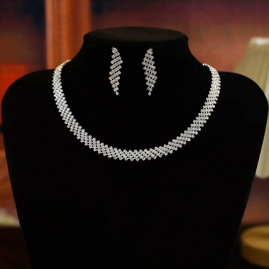 1 Set Luxury Sparkly Rhinestone Necklace And Earrings 3-Piece Jewelry Set, Suitable For Gifting Female Friends, High-End Parties, Daily Wear