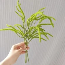 1株/3株/6株仿真绿植，假蕨叶，适合DIY墙面装饰、场景布置、客厅卧室花瓶摆设、婚礼、派对、家居装饰、桌面摆件。也适合秋冬季装饰、家居装饰、桌面装饰、农舍风格装饰。防紫外线仿真花，可用于悬挂花园、门廊、窗台、户外装饰、生日礼物、毕业典礼、返校季房间装饰、学习用品。