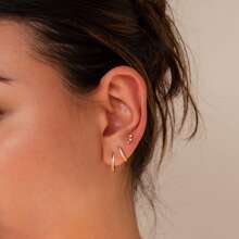 Set de 3 pares de pendientes aros dorados: pendientes pequeños de aro dorado de 14K chapado en oro, hipoalergénicos, para cartílago, para mujeres, joyas de oro, regalos - Conjunto de aretes de moda - Ver 2