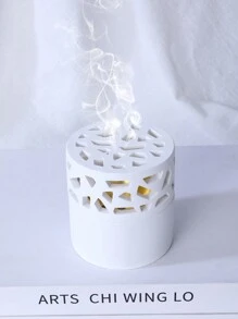 1pc Cute Hollow Aroma Diffuser, Small Gift, Resin White & Beige Home Decor