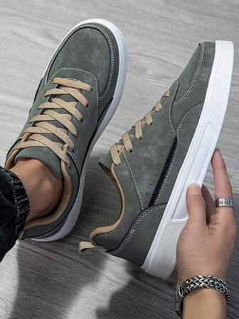 2025新款男士运动鞋男时尚帅气休闲鞋系带男鞋滑板鞋男士运动鞋个性街头男鞋