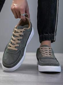 2025 New Men's Sports Shoes Men's Fashion Handsome Casual Shoes Lace Up Men's Shoes Skateboarding Shoes Men's Board Shoes Personalized Street Men's Shoes