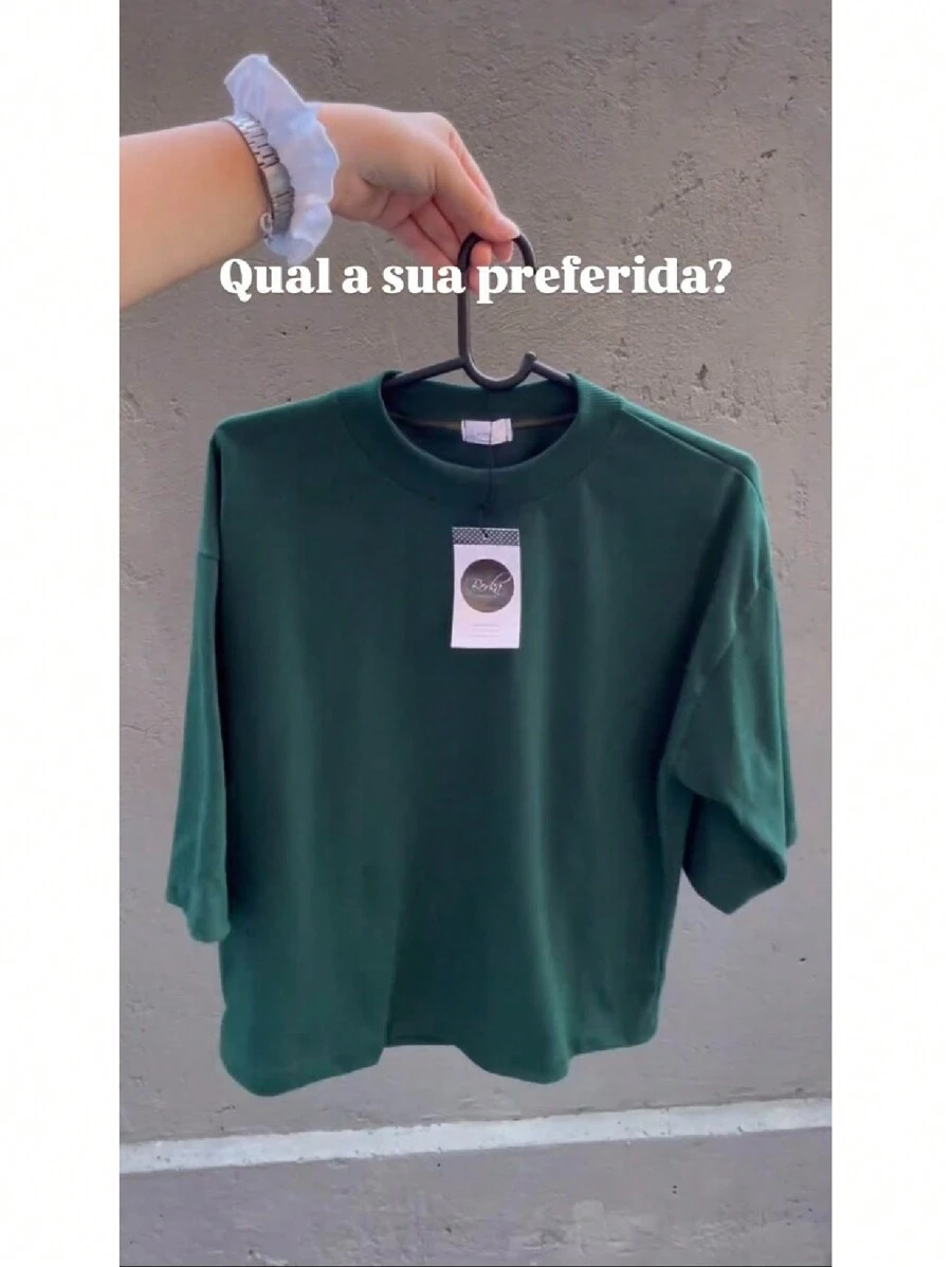 T-shirt Nicolly com a manga oversized