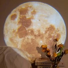 1 Pc Moon Projection Night Light, Bedroom Decor LED Moonlight Lamp, Romantic Atmosphere Lighting, Space Themed Party, Button Control, Battery Powered, Suitable For Holiday Bedroom/Living Room Decor (Batteries Not Included)