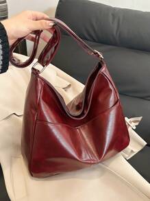 大容量女士单肩包，新款简约百搭高端斜挎包，旅行包，可折叠宽肩带通勤包，柔软超大容量包，手提包，四季皆宜，是送给朋友、购物、约会、商务旅行和办公的理想礼物。 - 酒紅色 - 查看 6