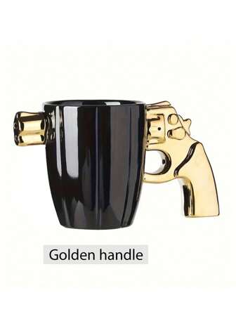 1个创意陶瓷左轮手枪造型马克杯，趣味十足，独具匠心。既可用作马克杯，也可用作咖啡杯。这款造型独特的左轮手枪造型别致创意，适合居家或办公室摆放。也是送给男朋友的绝佳生日礼物，妙趣横生。返校季