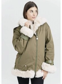 Giacca casual da donna con chiusura lampo frontale, con inserti in pelliccia e maniche lunghe