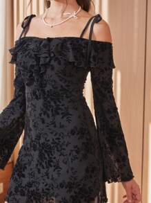 Women's Jacquard Flocked Long Sleeve Dress, Elegant Ball Gown, Long Sleeve Flowing Dress