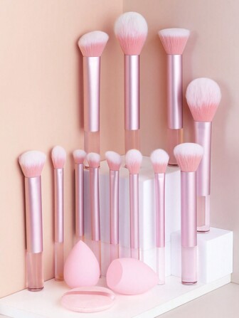 15 piezas Juego de brochas de maquillaje profesional que incluye 12 brochas de maquillaje con tubo de aluminio + 2 esponjas de maquillaje de gran tamaño + 1 borla de polvo, brocha de polvo, brocha de base, brocha de contorno, brocha de rubor, brocha de sombra de ojos, brocha de estipulación, brocha de iluminador, adecuado para todo tipo de piel, gran regalo para principiantes o novia, juego de brochas, kit de brochas de maquillaje, juego de brochas de maquillaje, juego de maquillaje completo, juego de brochas de maquillaje, kit de maquillaje completo, kit de brochas, juego de brochas de maquillaje, juego de regalo de maquillaje, set
