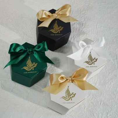 10 hộp quà tặng Eid Mubarak Mini Hộp quà hình lục giác thanh lịch màu đen, trắng, xanh lá cây và vàng với ruy băng satin. Hoàn hảo cho các món ăn, sô cô la và quà tặng nhỏ. Lý tưởng cho lễ kỷ niệm Eid, họp mặt gia đình và các dịp lễ hội. Bao bì phong cách cho những khoảnh khắc đáng nhớ