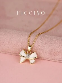 FICCINO 少女粉色蝴蝶结方晶锆石吊坠项链，配有可调节镀金钛钢 O 型链，是送给女孩和朋友的甜蜜珠宝礼物，情人节、妈妈、母亲、母亲节、礼物