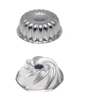 Kit 2 Decorated Swiss Cake Molds, Swiss Cake Pie Mold + Volcano Cake Mold With Filled Tube In The Middle - Silver - View 9