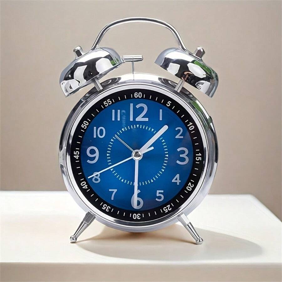 1pc Classic Extra Loud Ringing Metal Alarm Clock With Small Night Light 1pc-classic-extra-loud-ringing-metal-alarm-clock-with-small-night-light