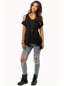 Women Summer Short Sleeve T-Shirt Hollow Out Off Shoulder V Neck Tops Solid Color Irregular Hem Loose Blouse - 黑色 - 查看 4
