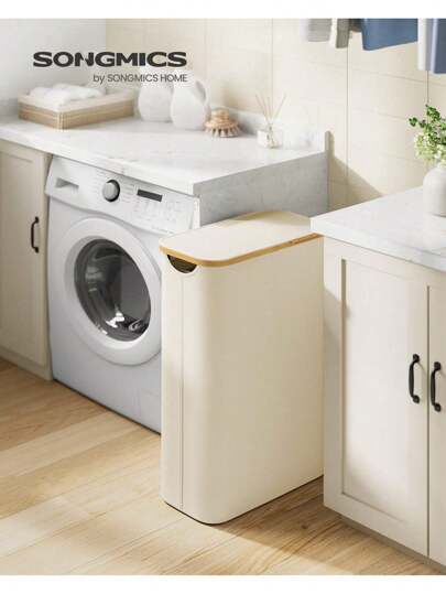 SONGMICS Cesto de Ropa Sucia con Tapa, Cesta Ropa Sucia Delgada, 65 L, Ahorra Espacio, Forro de Malla Extraíble, Tejido Oxford, Asas Bambú, Plegable, 42 x 22,5 x 70,5 cm, Blanco Crema