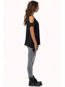 Women Summer Short Sleeve T-Shirt Hollow Out Off Shoulder V Neck Tops Solid Color Irregular Hem Loose Blouse - 黑色 - 查看 5