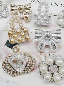 2PCS Rhinestone Crown Shoe Lace Charms ABS Bling Buckles Decorations DIY Cute Purse Shoelace Clips Accessories Decor Ornaments Fit Women Lady Sneakers Boots Xmas Halloween Birthday Party Gifts (Shoes Not Included)