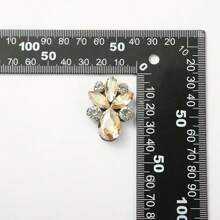 قطعة واحدة/مجموعة قطرات المياه متعددة الألوان من الزجاج المصنوعة يدويًا لديكور الملابس والقبعات والحقائب والحقائب والملصقات الزخرفية التي تُلصق على الملابس القماشية، ملحقات الشعر مصنوعة من القماش غير المنسوج مزينة بقطع الماس على شكل قطرات ماء