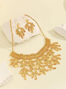 3pcs/Set Vintage Luxury Hollow Heart Necklace & Earring Set For Women, Suitable For Party, Gala, Gift-Giving, Daily Wear