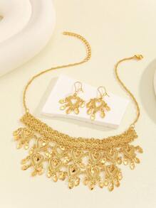 3pcs/Set Vintage Luxury Hollow Heart Necklace & Earring Set For Women, Suitable For Party, Gala, Gift-Giving, Daily Wear
