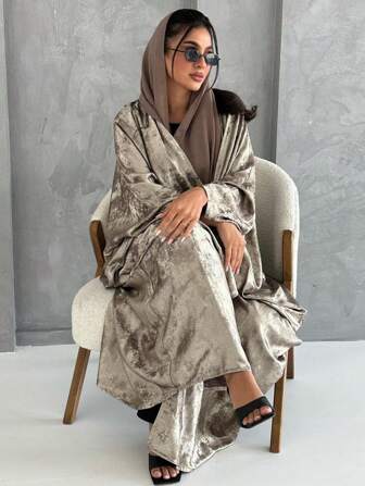 1 st Enfärgad guldfolie Elegant Casual Sofistikerat och fint hantverkstyg, graciöst och elegant Abaya Open Cardigan