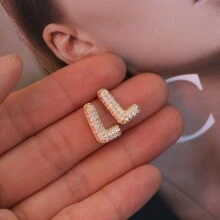 1 对方晶锆石泡泡 A-Z 26 首字母耳钉 18K 镀金女士耳环 - 字母 - 查看 16