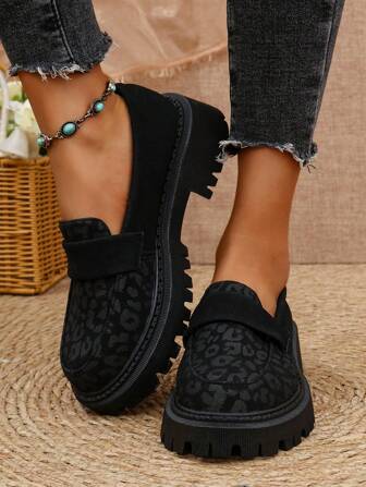 女士复古英伦风豹纹厚底乐福鞋，一脚蹬休闲学生鞋