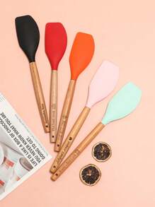 Customized Engraved Silicone Scraper, Personalized Kitchen Tool, Wooden Handle Design, Ideal Gift For Bakers, Chefs And Cooking Enthusiasts, Wooden And Silicone Scrapers, Customized Scraper Set, Engraved Baking Tools, Kitchen Cooking Set, Housewarming Gift, Wooden Handle Kitchenware - Multicolor - View 4