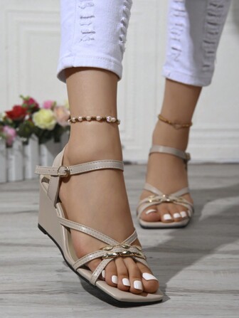 罗马露趾坡跟凉鞋，女式，时尚镂空设计，方头，踝带，高跟鞋，2024 年夏季新款