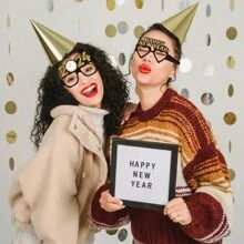 1 Set 6/12/24 Black And Gold 2025 New Year 3D Paper Glasses, Happy New Year Photo Prop Decoration, Suitable For New Year, Birthday, Bachelor Party, Adult Party, Valentine's Day Party, Friends Party.