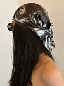 1条时尚新款液态银色方巾，休闲街头风方巾 - 彩色 - 查看 2