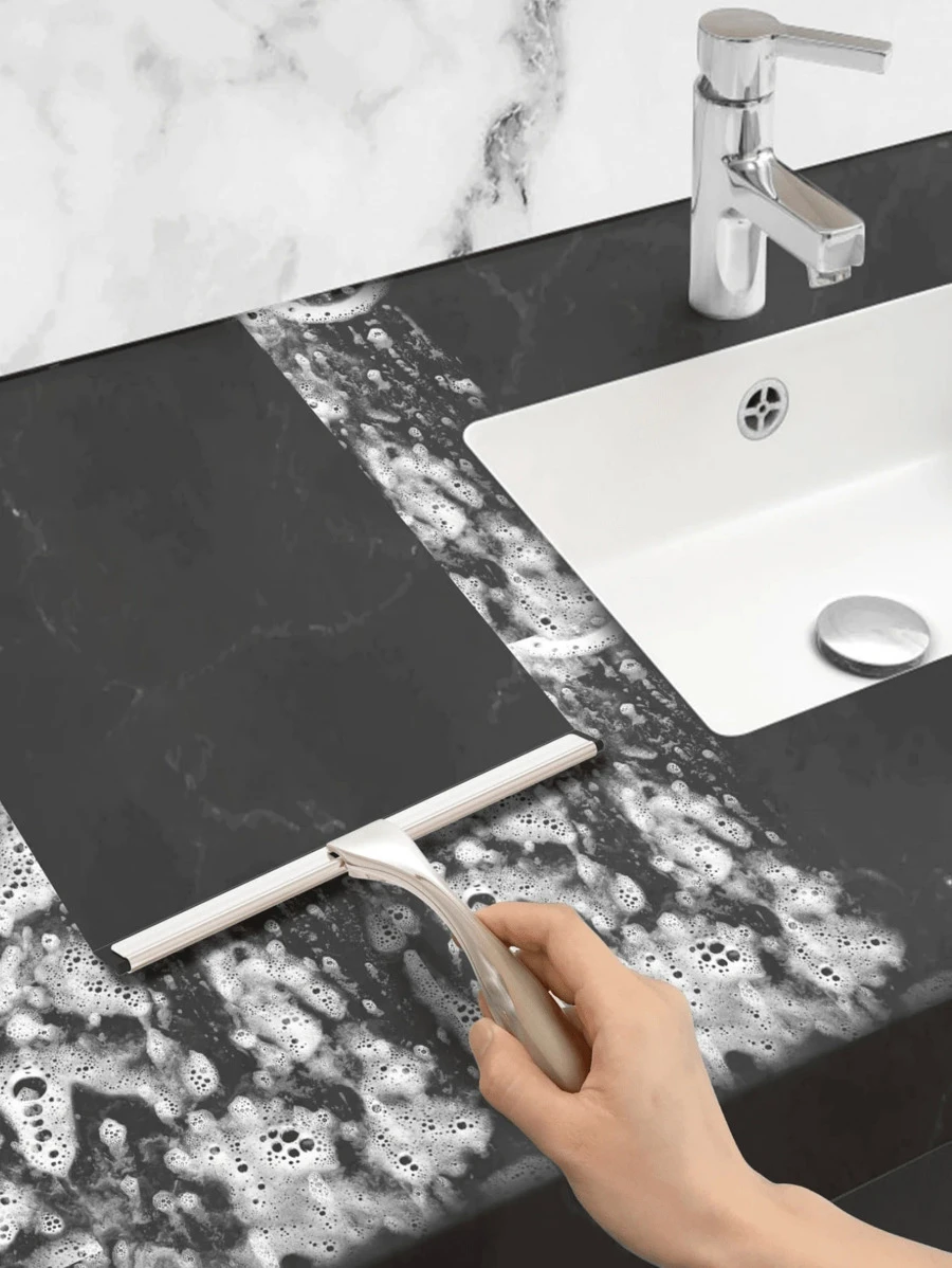 1 件优质玻璃刮水器带钩 - 耐用玻璃刮水器，方便家庭清洁，适用于淋浴门、浴室、窗户和汽车玻璃 - 快速干燥，多表面解决方案 - 符合人体工程学的设计，清洁工具套装