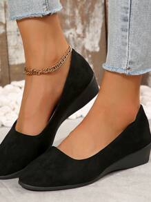 Damskie półbuty na koturnie z noskiem w szpic, wsuwane, w jednolitym kolorze, wygodne, codzienne, modne buty robocze - Czarne - Zobacz 6