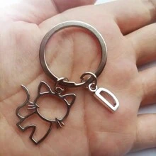1pc 26 English Letters Metal Cartoon Cat Keychain, Creative Letter Keyring Accessory, Gift For Bag, Car, Couple, Unisex Car Accessories Bag Charm Backpack For School