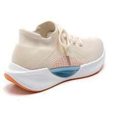 厚底压花运动鞋