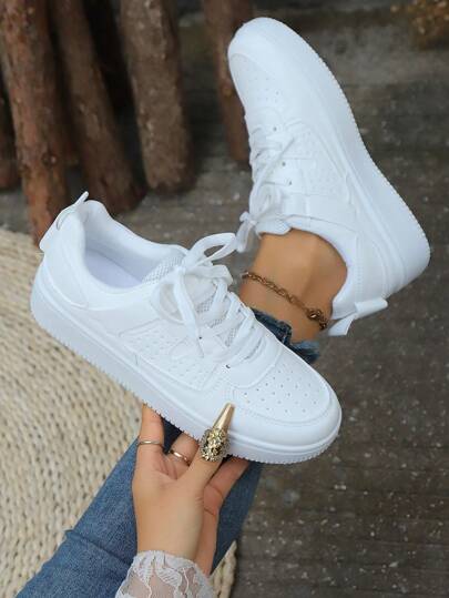 Zapatos deportivos casuales de mujer, zapatos de caminar de corte bajo con cordones, suela plana suave y punta redonda, zapatos versátiles para patinar, zapatos de estudiante, zapatos de fondo blanco.Zapatillas casual mujer contraste blanco y negro, zapatillas mujer cómodas y ligeras