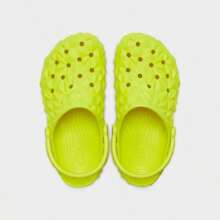 Crocs Classic Geometric Clog Shoes - 綠色 - 查看 4
