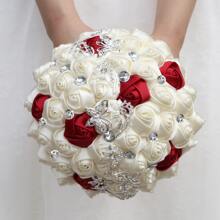 新娘婚礼奢华蝴蝶花束，闪亮银水晶缎带玫瑰，勃艮第奶油色面料永生花花束 W2216-Z