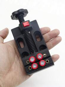 1pc Mini Fast Return Eight-Hole Table Clamp Walnut Clip Small Table Tiger Pliers Flat Pinch Bed Pliers Olive Bodhi Buddha Bead Clamp Cliper Useful Carving Jewelry Making Accessories