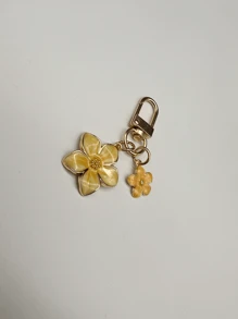 HAILIAN 1pc Alloy Sakura Flower Shaped Lightweight Key Chain Suitable For Bag Charm Car Key Chain Couples And Holiday Gifts Gifts For Women Valentines - Yellow - View 5