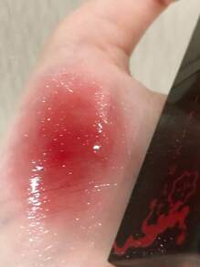 GIRLCULT Unreal 高光澤唇釉變色龍液體唇膏J82 Bright Red，油基鑽石閃亮亮片唇彩，閃耀金屬色澤，濃鬱珠光妝效，持久顯色，全息無滑石粉 3.5ml/0.12fl. oz，禮品裝 - J82 Bright Red - 查看 5